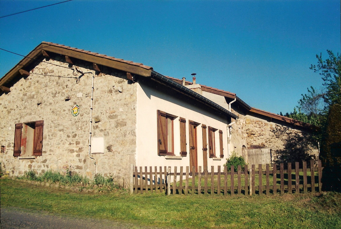 photo 0