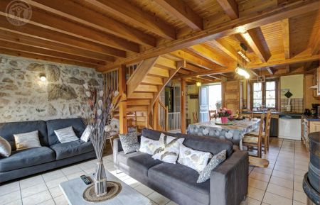 G&icirc;te n&deg;1009 P&eacute;rigneux - Loire - photo